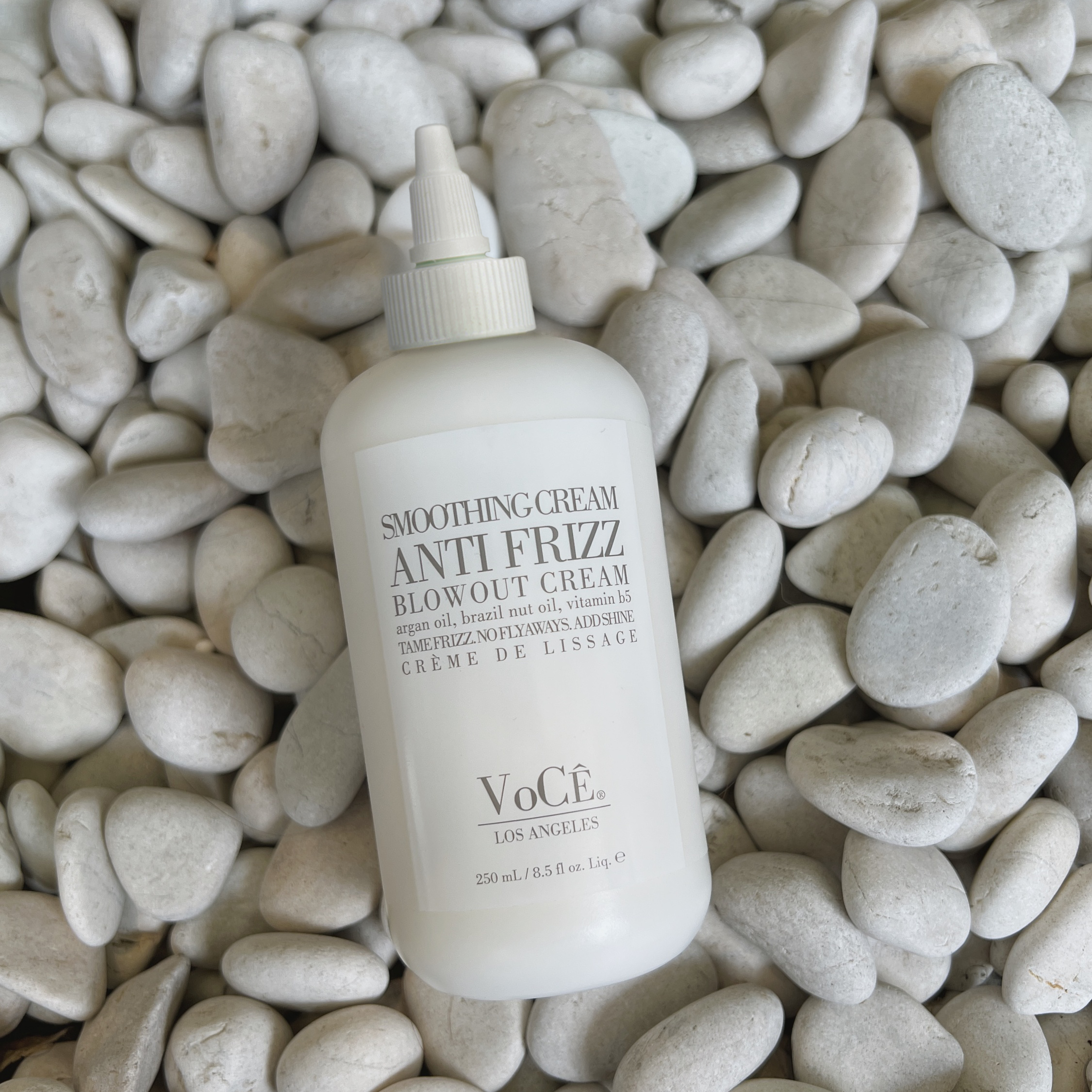 VoCÊ Haircare – Natural Smoothing Blowout Cream | Anti-Frizz Control and Heat Protection | Vegan, Non-Toxic, Cruelty-Free Haircare for Smooth, Shiny Hair (8.5 oz | 250ml)