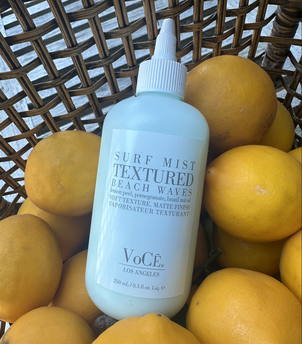 VoCÊ Haircare – Natural Surf Mist Texture Spray | Tousled Beach Waves, Light Hold, Non-Toxic, Cruelty-Free, Vegan Haircare with Lemon Peel, Pomegranate, Brazil Nut Oil (8.5 oz | 250 ml)