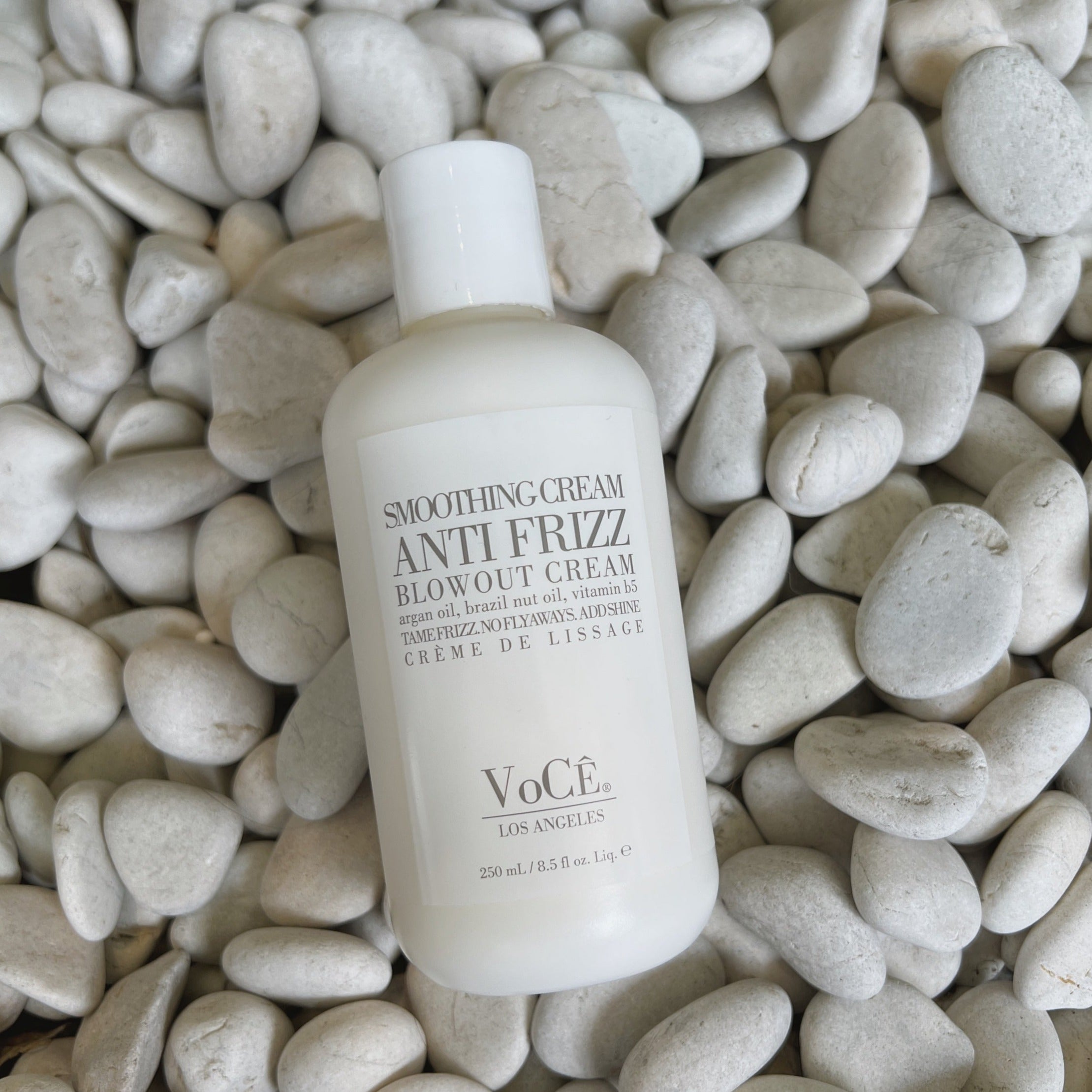 VoCÊ Haircare – Natural Smoothing Blowout Cream | Anti-Frizz Control and Heat Protection | Vegan, Non-Toxic, Cruelty-Free Haircare for Smooth, Shiny Hair (8.5 oz | 250ml)