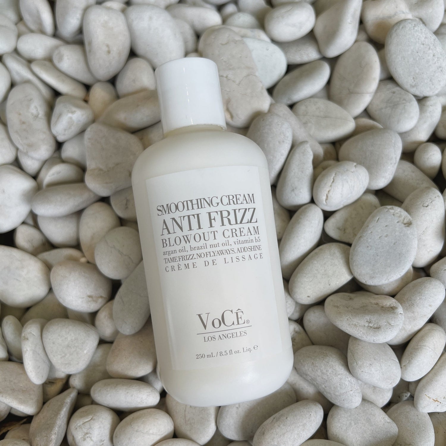 VoCÊ Haircare – Natural Smoothing Blow Dry Cream | Anti Frizz Blowout Cream with Frizz Control and Heat Protection | Vegan, Non-Toxic, Cruelty-Free Haircare for Smooth, Shiny Hair (8.5 oz | 250ml)